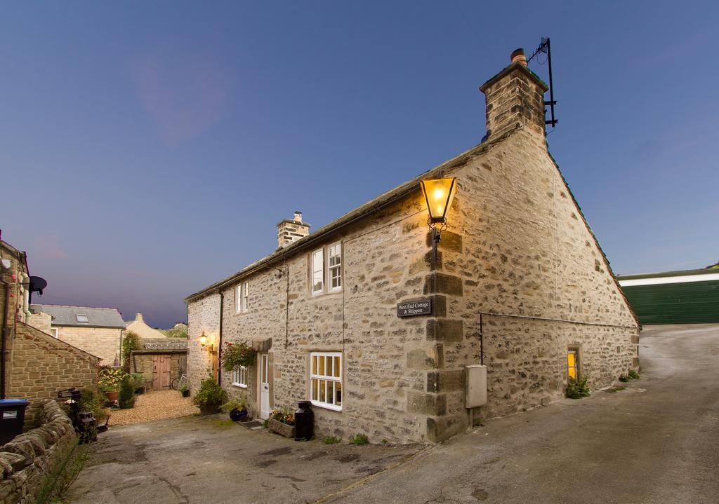 West End Cottage And Shippon Eyam Eksteriør bilde